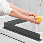 Phal dhote waqt splash guard
