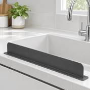 Sink par laga splash guard